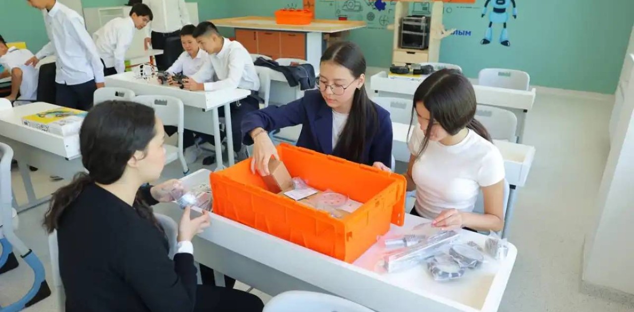 Мектептерде бейіндік сыныптар ашылып жатыр – министрлік