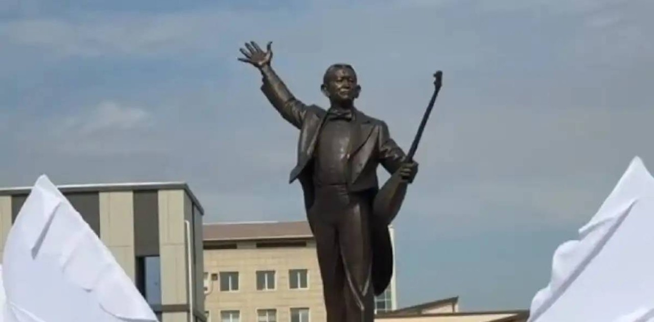 Алматы облысында Нұрғиса Тілендиевтің ескерткіші ашылды