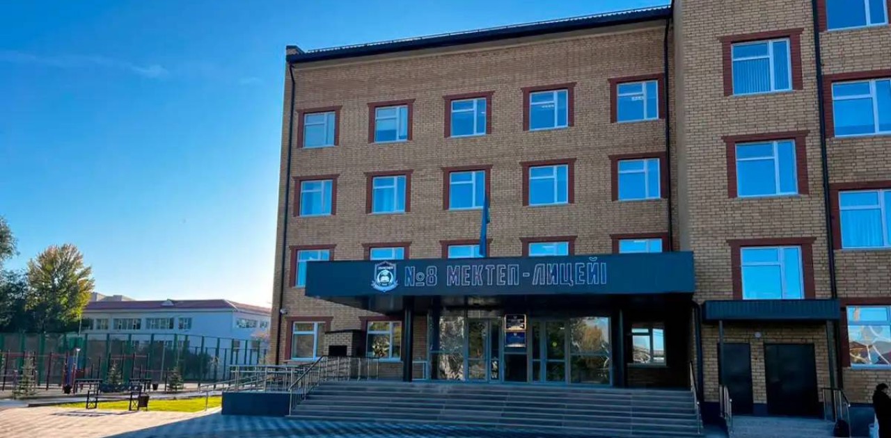 Оралда қайтарылған активтер қаражаты есебінен салынған жаңа мектеп ашылды