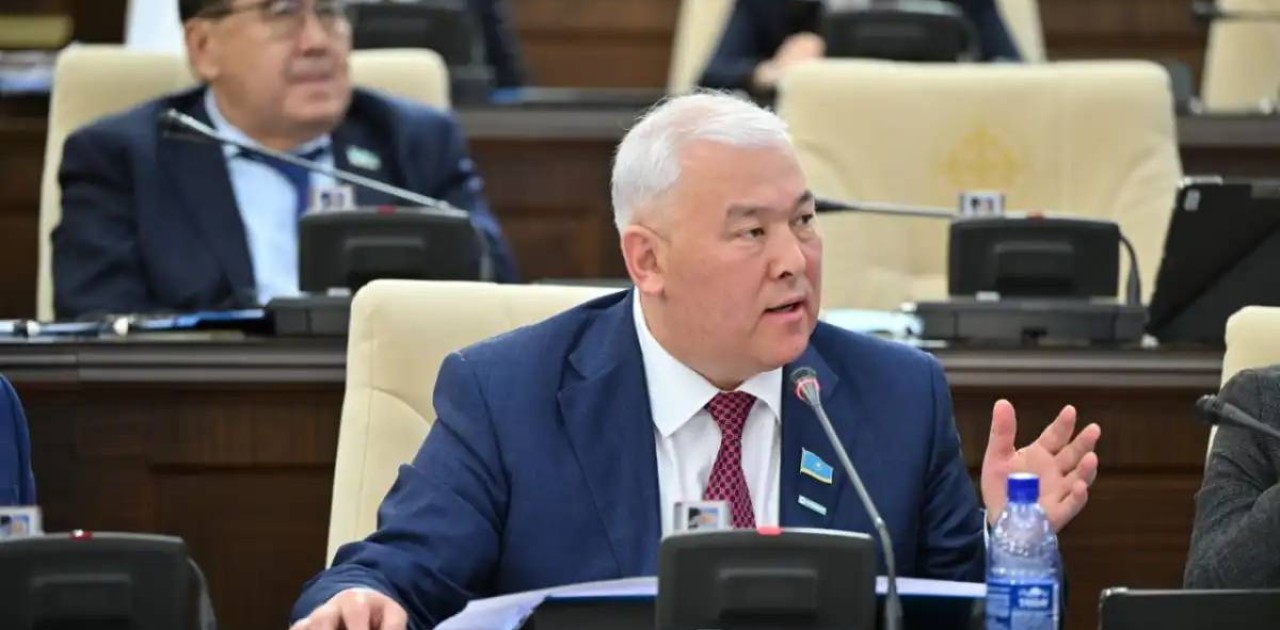 «Ірі құрылыс компаниялары әбден бақылаудан кеткен»: депутат жаңа Құрылыс кодексі туралы айтты