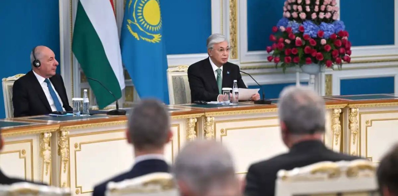 Қасым-Жомарт Тоқаев пен Тамаш Шуйок баспасөз брифингін өткізді