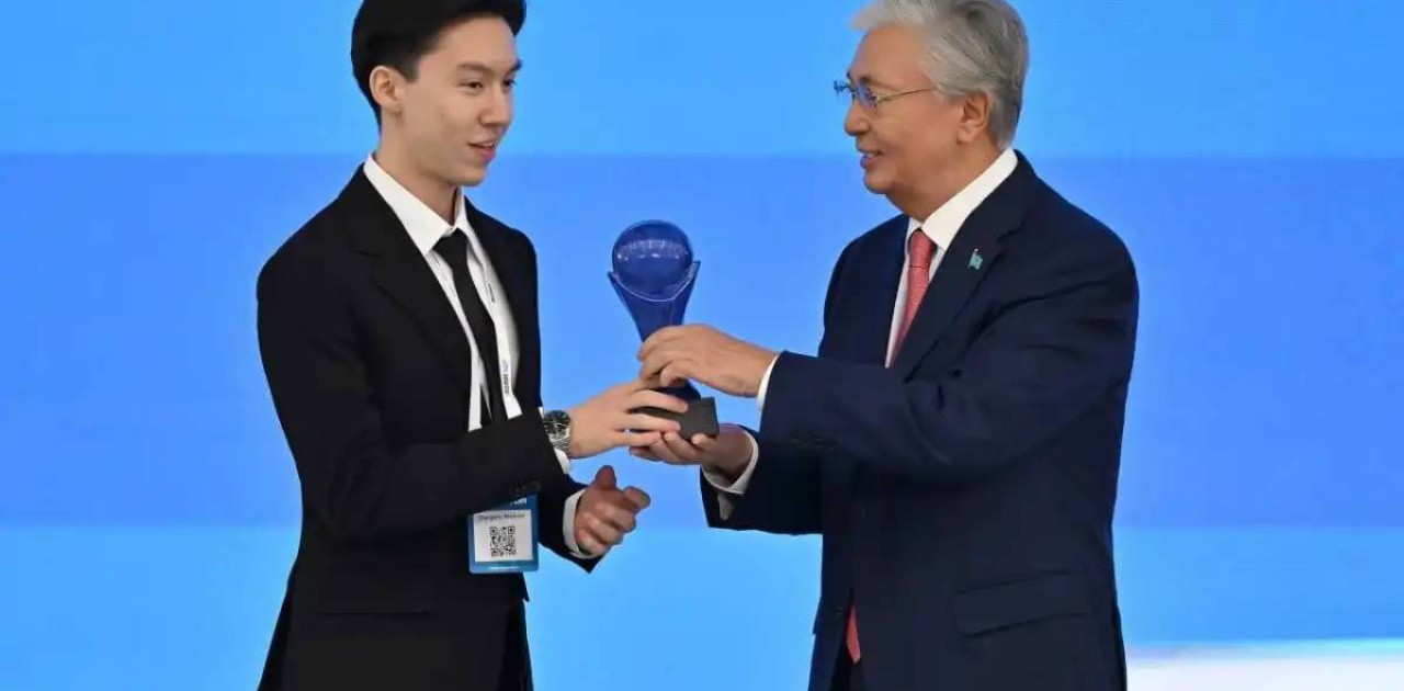 Президент AI SANA Generative Nation байқауының жеңімпаздарын марапаттады