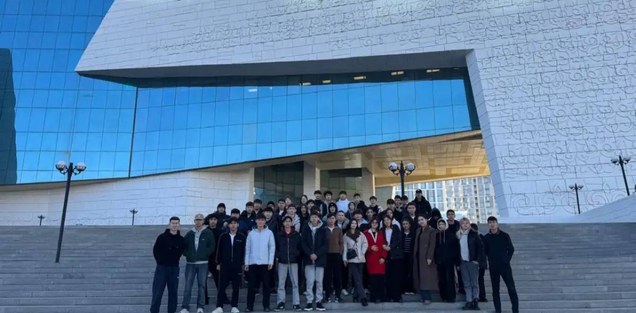 Ақтөбелік «Жасыл ел» еңбек жасағының үздіктері елордаға экскурсия жасады