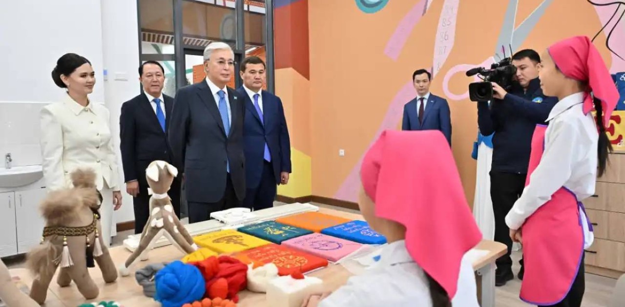 Мемлекет басшысы «Сыр жұлдыздары» шығармашылық-инновациялық академиясының қызметімен танысты