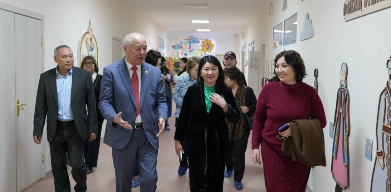 Елорданың Қоғамдық кеңесі мүшелері инклюзивті білім беру нысандарын аралады