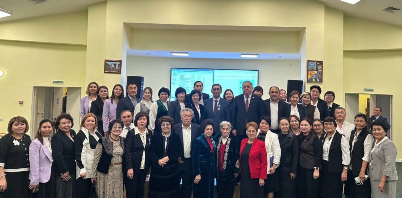 «Ұлттық құндылықтар: таным, тағылым. Адал азамат»: Алматыда ғылыми-практикалық конференция өтті