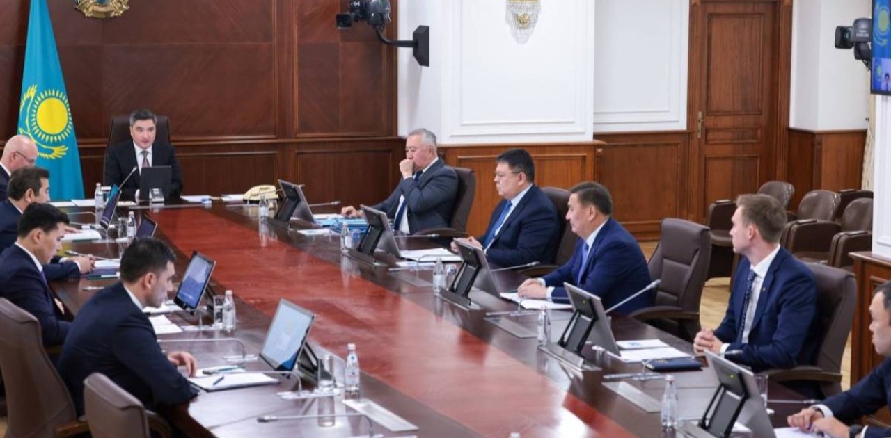 “Барлық қажетті жағдай жасалды”: Бектенов егін жинау науқанының қорытындысы туралы