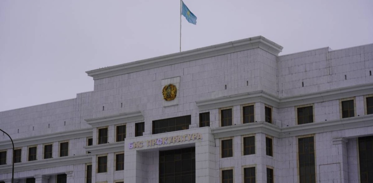 Бас прокуратура қаза тапқан және жарақат алған әскери қызметшілердің аналарын қабылдайды