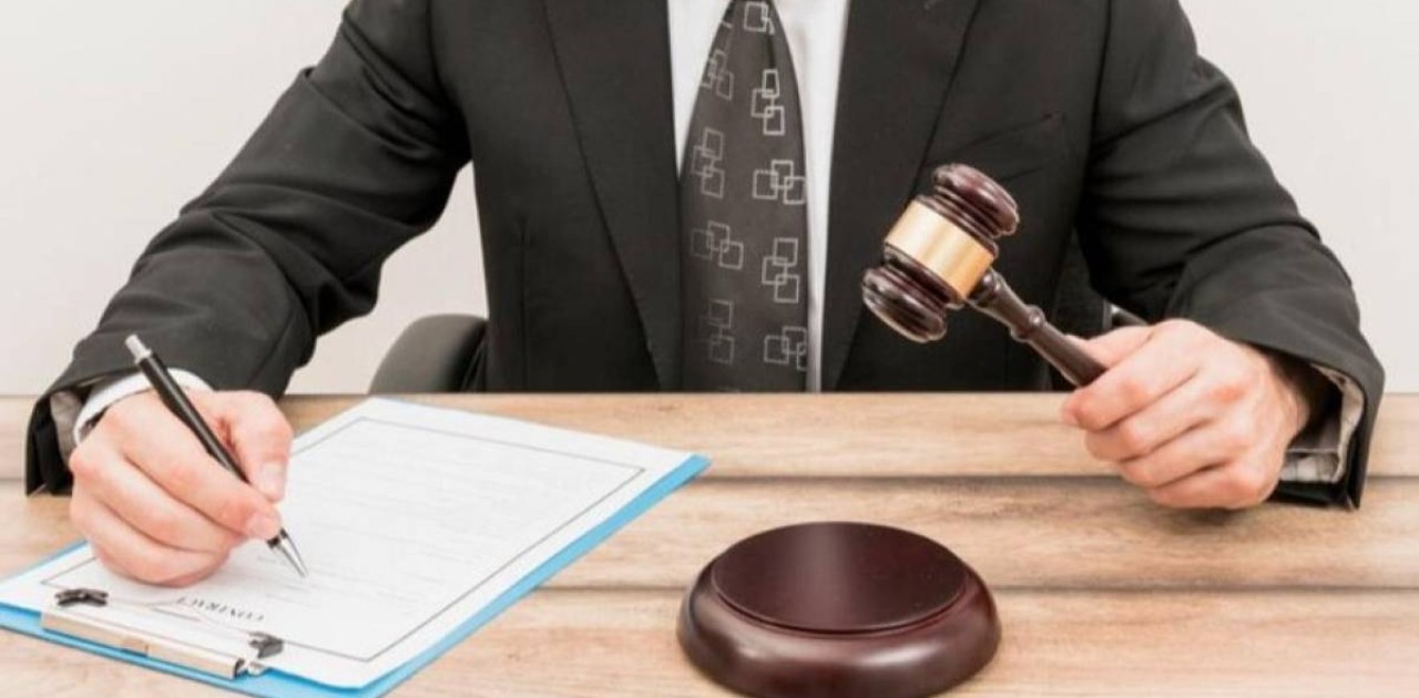 Заңдылықты және судья әдебі​ ​талаптарын бұзғаны үшін​ сегіз судья жазаланды