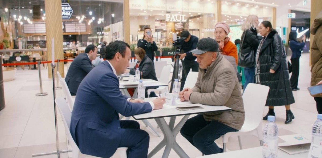 «Заң және тәртіп»: Астанада мемлекеттік органдар «Құқықтық дәріхана» акциясын өткізді