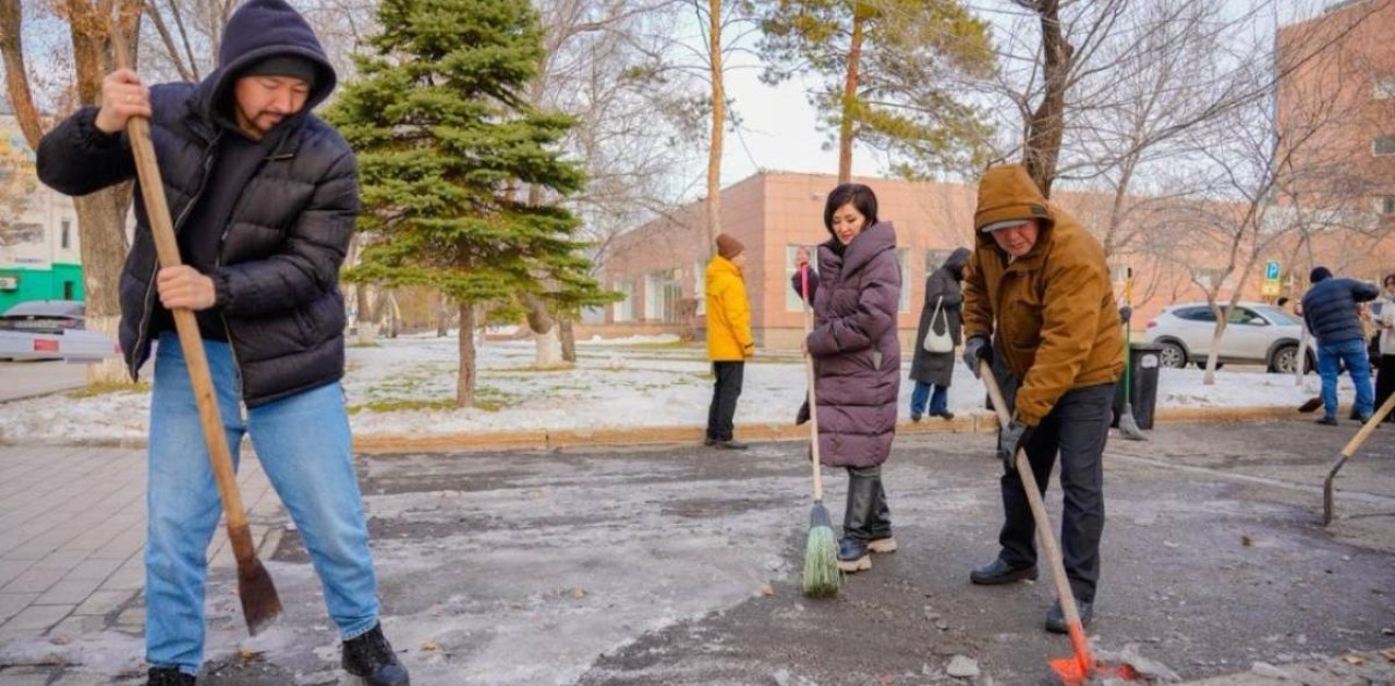 «Таза Қазақстан»: елордалық әртістер экоакцияға қатысты