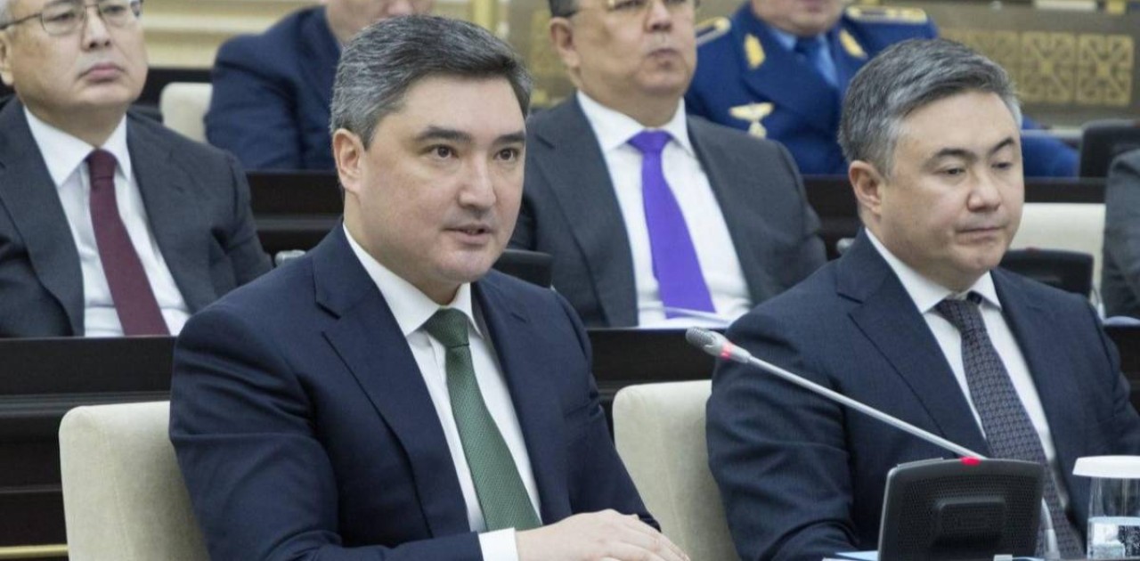 Олжас Бектенов: Жұмыс істей алатындарды мемлекет қамқорлығында ұстамауы керек