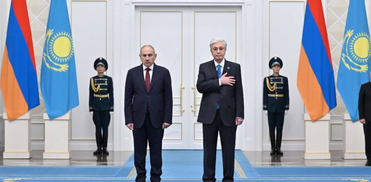 Тоқаев Ақордада Армения Премьер-министрін қарсы алды