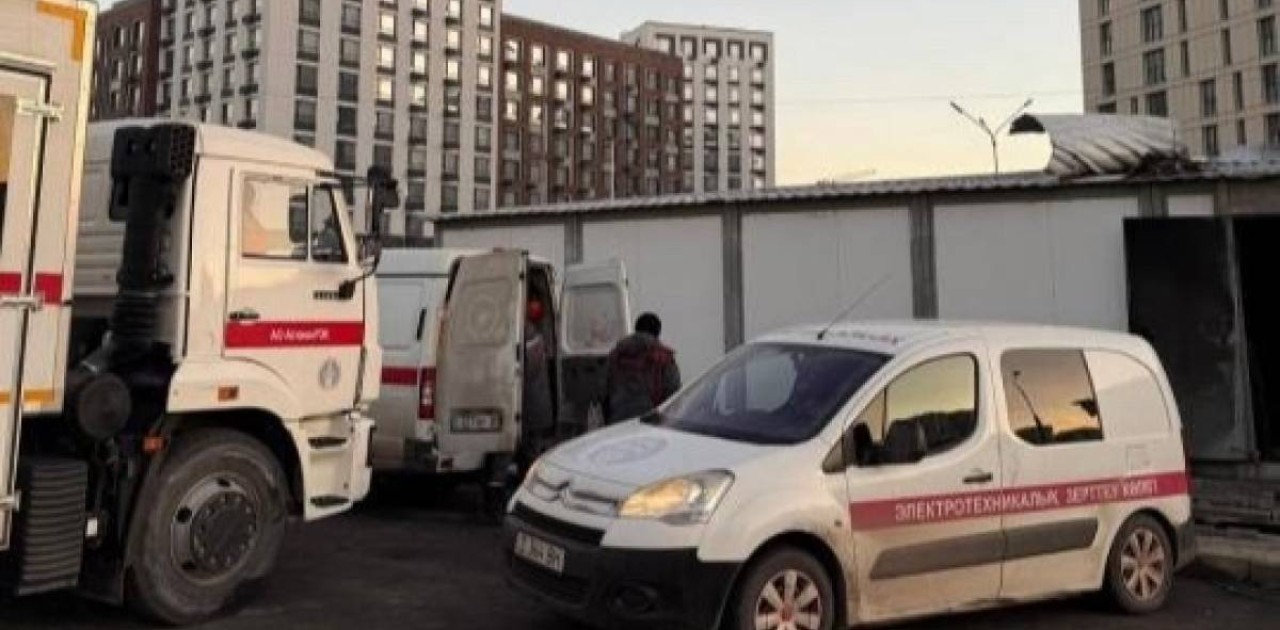 Трансформаторлық қосалқы станциядағы өрт: әкімдікте елорданың сол жағалауында жарықтың болмауына қатысты түсініктеме берілді