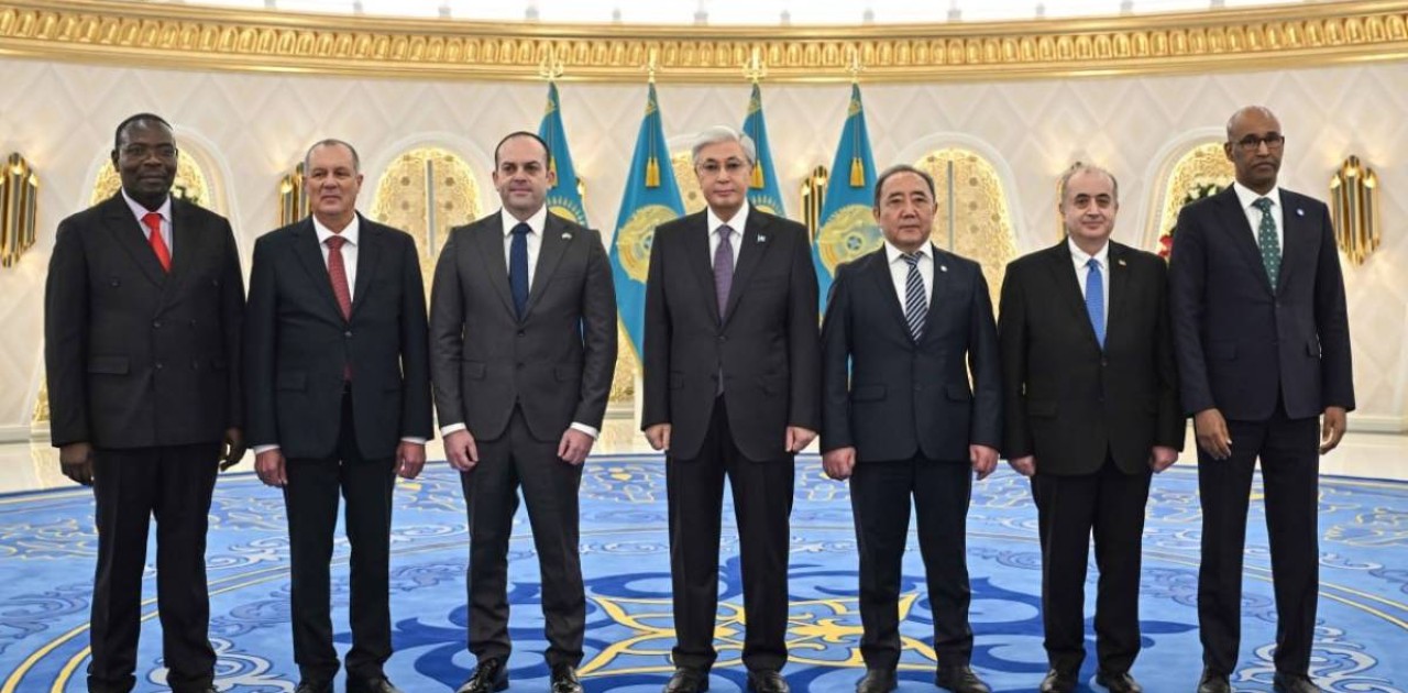 Президент бірқатар мемлекеттің елшілерінен сенім грамоталарын қабылдады