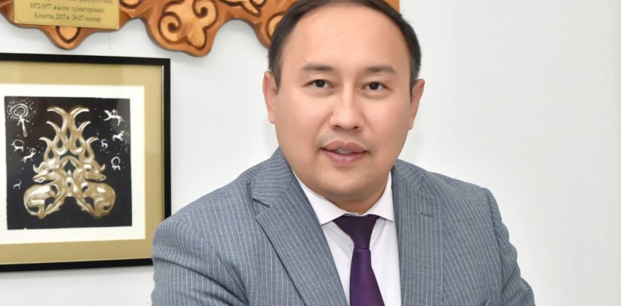 Белгілі журналист Қанат Әуесбай жаңа қызметке тағайындалды