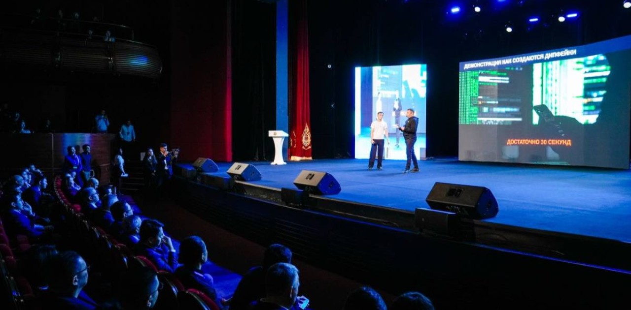 «Цифрлық қауіпсіздік сабақтары»: Астанада қаржылық сауаттылықты арттыру бағытында ауқымды форум өтті