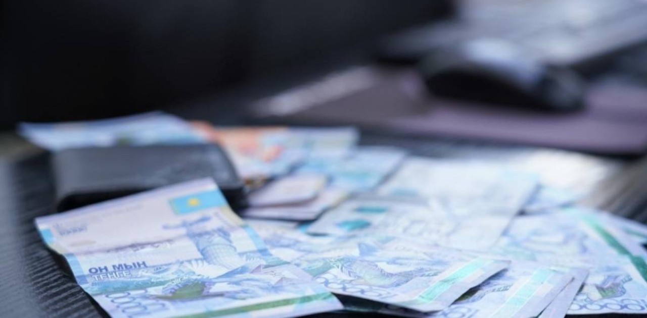 52 млн теңге залал: мектептің бас есепшісі бюджет қаражатын жымқырған