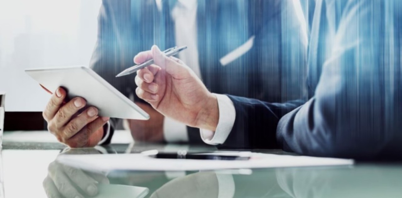 Шенеуніктер 6 ай бойы  кәсіпкерлердің кепілдік құжаттарын қайтармаған