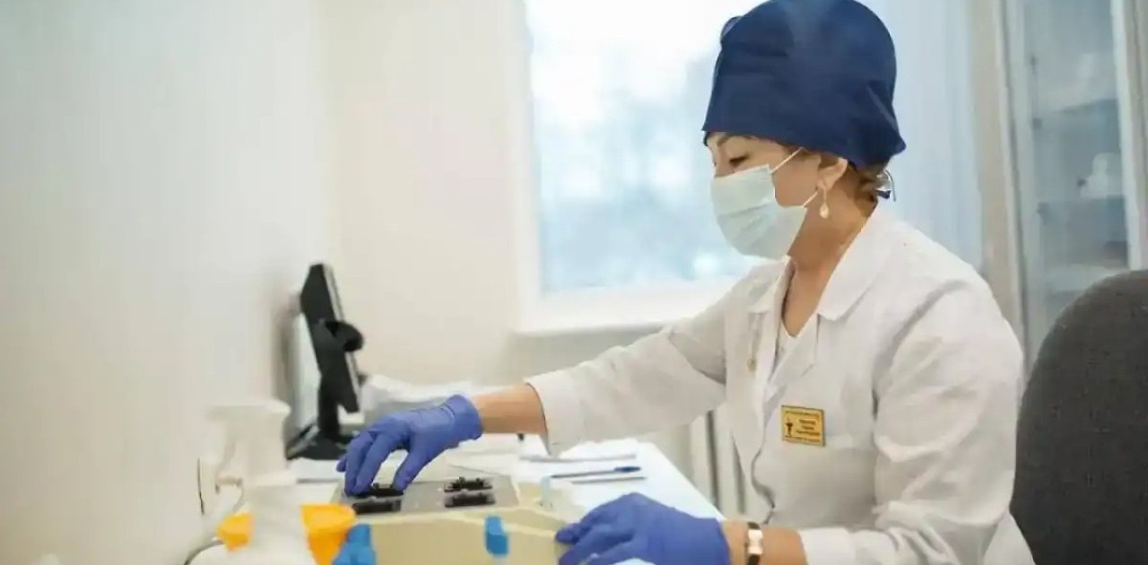 Астана мектептері мен балабақшаларында ЖРВИ және тұмау маусымына байланысты «таңғы сүзгі» енгізілді