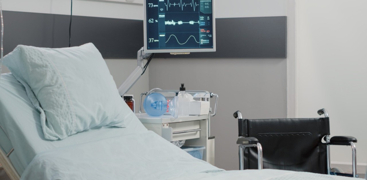 Астанада көпқабатты үйдегі өрттен зардап шеккен 11 жастағы қыз бала қайтыс болды