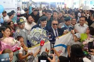 Қорғаныс министрі Олимпиада жүлдегерлерін марапаттады