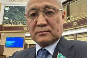 «ЛГБТ-ға тыйым»: Жаңбыршин Қазақстанда ЛГБТ-ны насихаттауға тыйым салу қажет екенін айтты