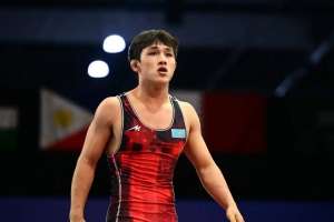 Жасөспірімдер Азиадасы: Қазақстан құрамасынан үш балуан финалға өтті