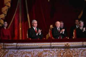 Қасым-Жомарт Тоқаев пен Владимир Путин гала-концертті тамашалады