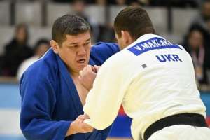 Елордалық сурдо балуандар Жапонияда екі медаль жеңіп алды