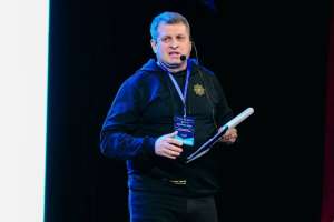 Сіздің атыңыздан аудио жолдау үшін алаяқтарға даусыңыздың 30 секунды жеткілікті – сарапшы