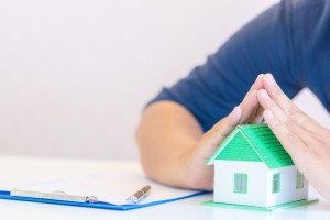 Тұрғын үй көмегі: аз қамтылған отбасыларға коммуналдық төлемдер бойынша өтемақы қалай төленеді