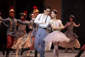 Астаналық театрдың Омандағы қойылымын екі күнде 2 мыңнан астам көрермен тамашалады