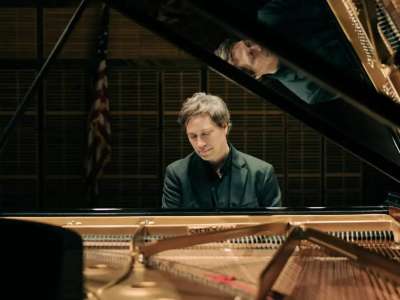 Астанада әлемге әйгілі композитор әрі пианист Стив Баракаттың концерті өтеді