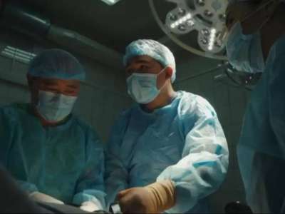 Атырауда бұрын-соңды жасалмаған тізе буынын қалпына келтіру отасы сәтті аяқталды