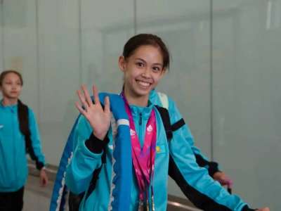 Көркем гимнастикадан жасөспірімдер арасындағы тұңғыш әлем чемпионы Ақмарал Ерекешева елордаға оралды