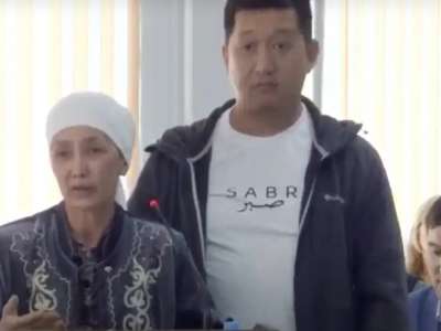 «Шерзат біреуді ұрып қойды, Нұрқанатты оятып жібер»: сотта Шерзаттың әжесі оқиға туралы айтты
