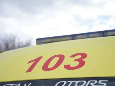 Алматыда жасөспірім көпқабатты үйдің балконынан секіріп кетті