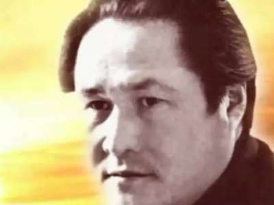 Бүгін – ақиық ақын Мұқағали Мақатаевтың туған күні