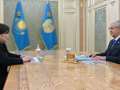 Президент Конституциялық сот төрағасы Эльвира Азимованы қабылдады