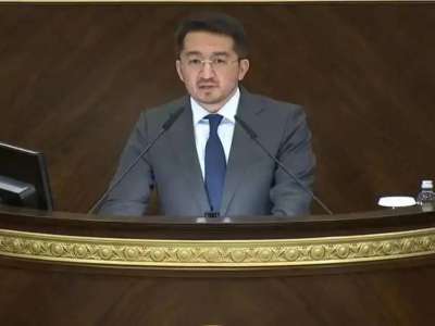 «Бір кездері тарап кеткен»: министр қазақстандықтардың жеке деректері таралуы туралы айтты