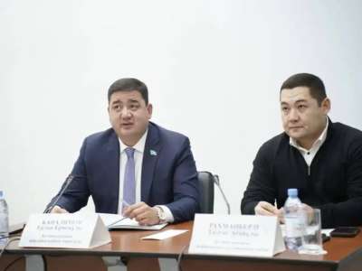 Мәслихат депутаттары Байқоңыр ауданының өзекті мәселелерімен танысты