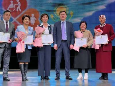 Елордада әлеуметтік қорғау жүйесі қызметкерлері марапатталды