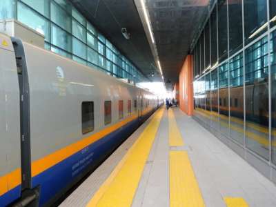 Пойызда немесе вокзалда заттарды ұмытып кеткенде не істеу керек