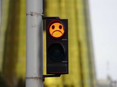 Қарағандыда екі көлік соққан ер адам оқиға орнында қаза тапты