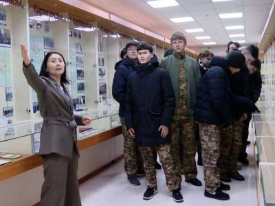 Астаналық оқушылар әскери өмірмен танысты