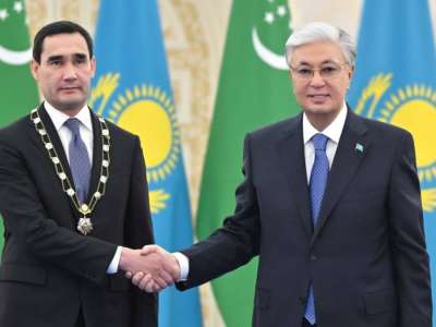 Қасым-Жомарт Тоқаев Сердар Бердімұхамедовті «Алтын Қыран» орденімен марапаттады