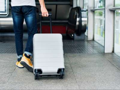 Алматы әуежайында ірі көлемде есірткі контрабандасының жолы кесілді