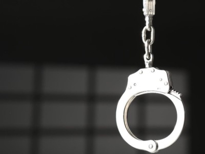 Көлік басқаруына тыйым салынған мас әйел машина жүргізіп, бас бостандығынан айырылды