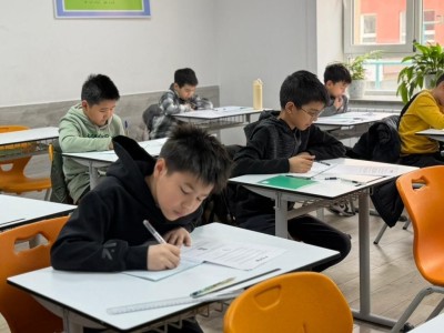 Жас математиктер жарысы: Астанада мыңнан астам оқушы халықаралық FEMO олимпиадасына қатысты